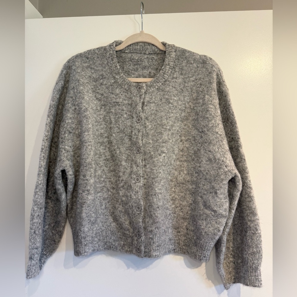 Daily Drills grey cardigan xs/s